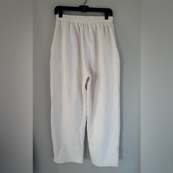 Yellow the Label Minding My Own Business Fleece Pants size Large in Cream/Ivory - Picture 6 of 10